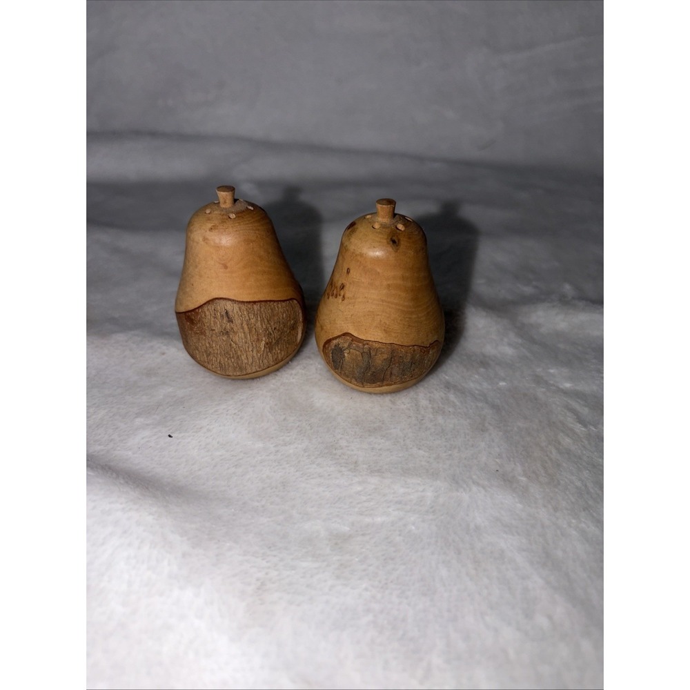 Vintage 50s Wooden Pear Salt & Pepper Shakers Cumberland‎ Falls Souvenir GVC